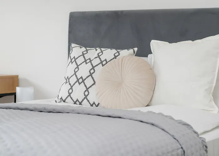 Minimalist Wojciechowskiego With Parking In By Renters