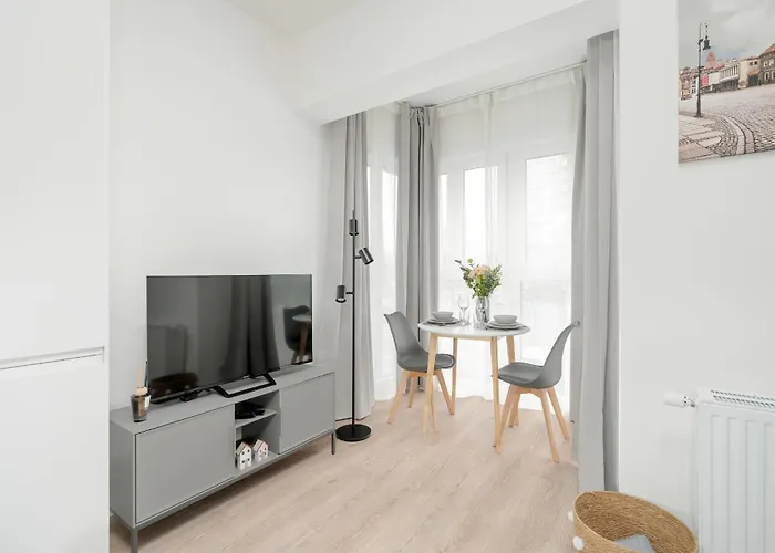 アパート Minimalist Wojciechowskiego With Parking In By Renters